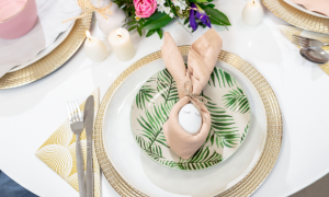 Nákupní tip: Vajíčko z přírodního vosku od TVOJE SVÍČKA nesmí chybět na žádné velikonoční tabuli
