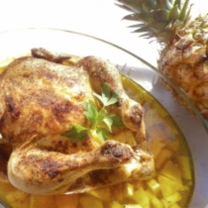 Kuře pečené na ananasu