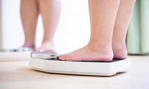 Pandemie nepřeje obézním. Čím vyšší BMI, tím záludnější boj s viry