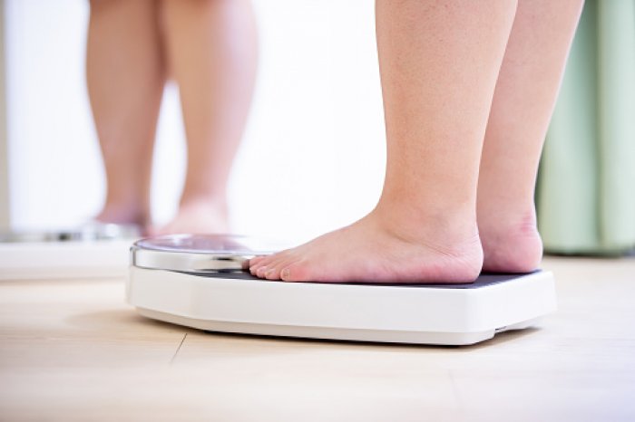 Pandemie nepřeje obézním. Čím vyšší BMI, tím záludnější boj s viry