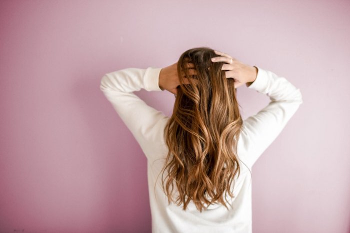 5 příčin vypadávání vlasů
