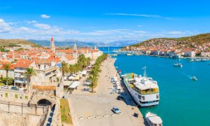 Trogir: Poznejte krásu starobylého chorvatského města