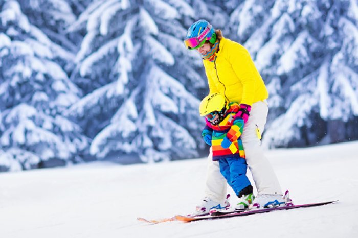 5 rad, jak naučit dítě lyžovat