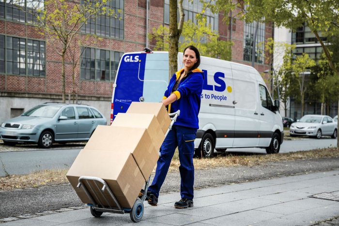 Balíkový přepravce GLS opět podpoří drobné podnikatele v oblíbených soutěžích eŽena a eManuel