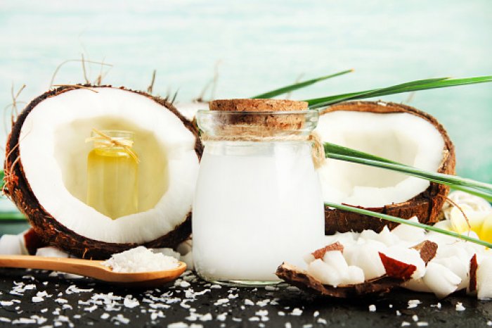 Kokosový olej - zázrak nebo nadhodnocená potravina?