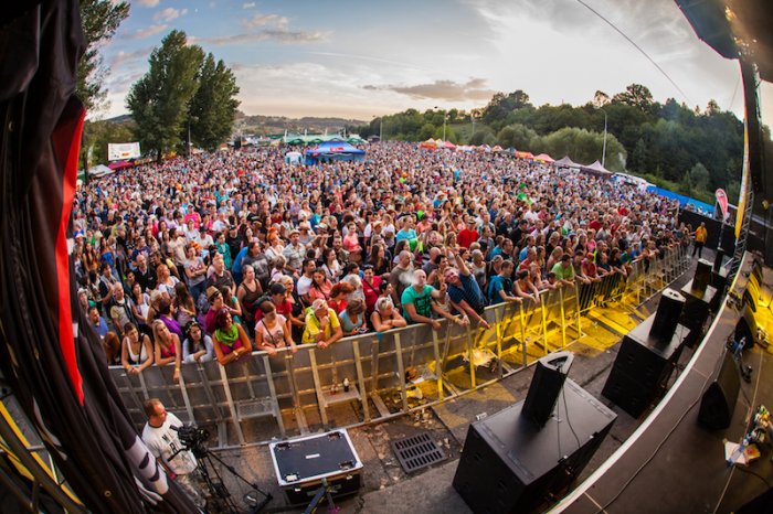 Hudebně-švestkový festival Trnkobraní ve Vizovicích letos roztančí Jaromír Nohavica a kapely Kryštof a Mirai