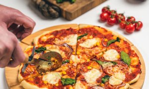 Pizza Margherita - odlehčenější vegetariánská verze