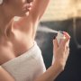 Deodoranty a antiperspiranty: Mýty, rozdíly v použití a překvapivá zjištění, jak jsou na tom Češi