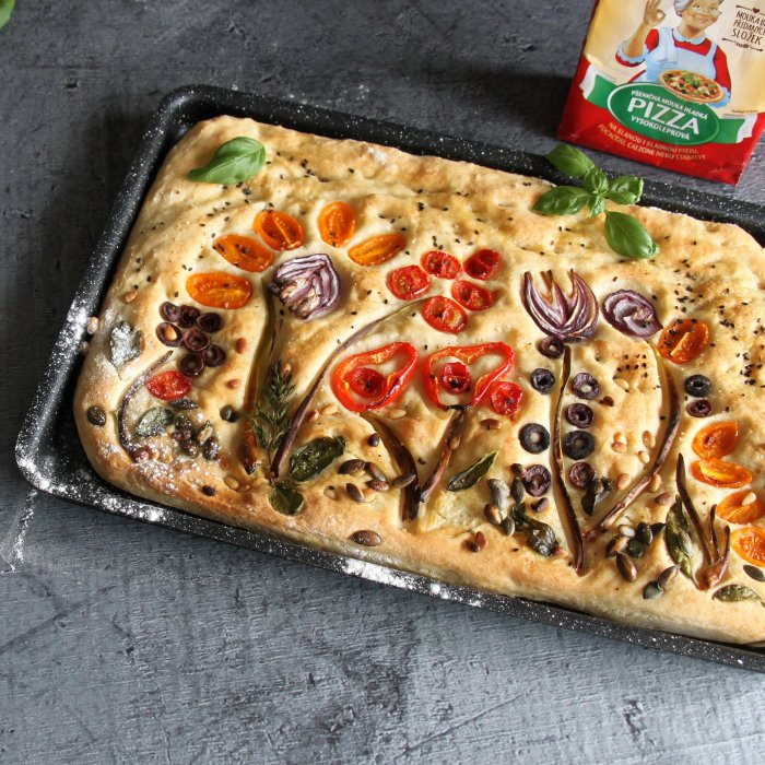 Italská rozkvetlá focaccia