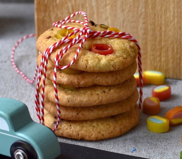 Sušenky s ovocem a HARIBO Pico-Balla