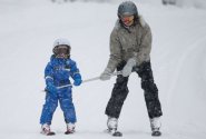 7 tipů pro rodiče, jak si z potomka vychovat dobrého lyžaře