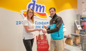 Společnost dm drogerie markt několika novinkami investuje do zlepšování zákaznických služeb