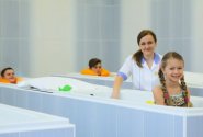 Den kůže upozorňuje na důležitost prevence, správnou péči i možnost přírodní léčby v unikátních slovenských lázních Smrdáky