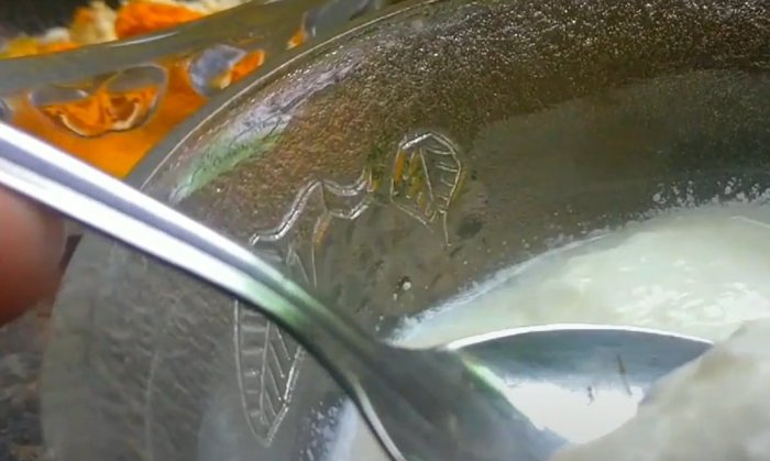 Krásnější pleť díky jogurtu! Vyzkoušejte domácí pleťové masky se surovinami, které máte doma