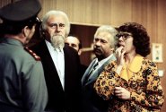 Jiří Sovák vydržel se svou mladší láskou 40 let. Jeho život mu však ztrpčovaly problémy s alkoholem i složitější vztah se synem