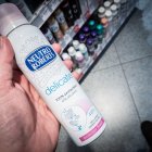 Antiperspiranty a deodoranty nejsou to samé! Naučte se je používat správně