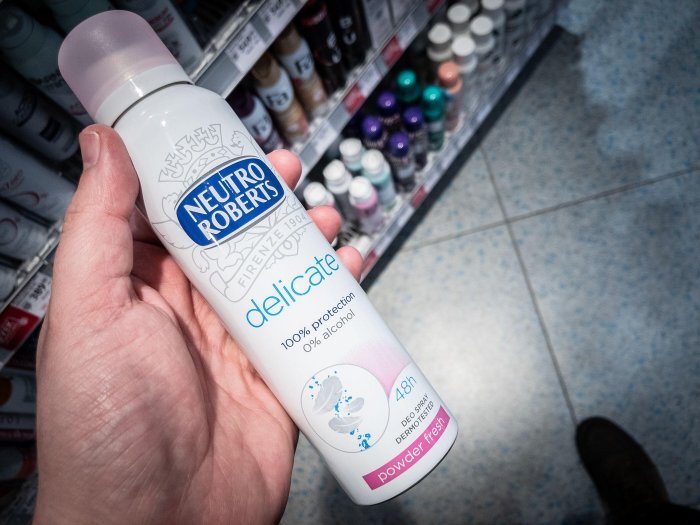 Antiperspiranty a deodoranty nejsou to samé! Naučte se je používat správně