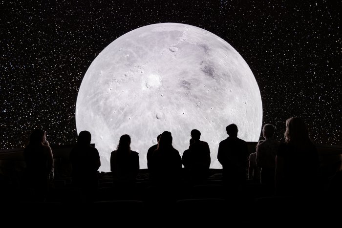 Planetárium Praha znovu otevírá – první LED planetárium v Evropě mění podobu zážitků z vesmíru