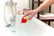 TIP: Třezalka – letní SOS na pokožku, nervy i svaly!