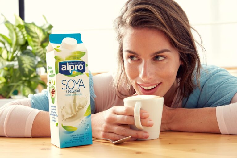 Hrajte o Alpro nápoje a zpříjemněte si ranní vstávání