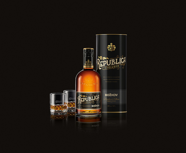 Vyhrajte lahve rumu Božkov ze třtinového cukru