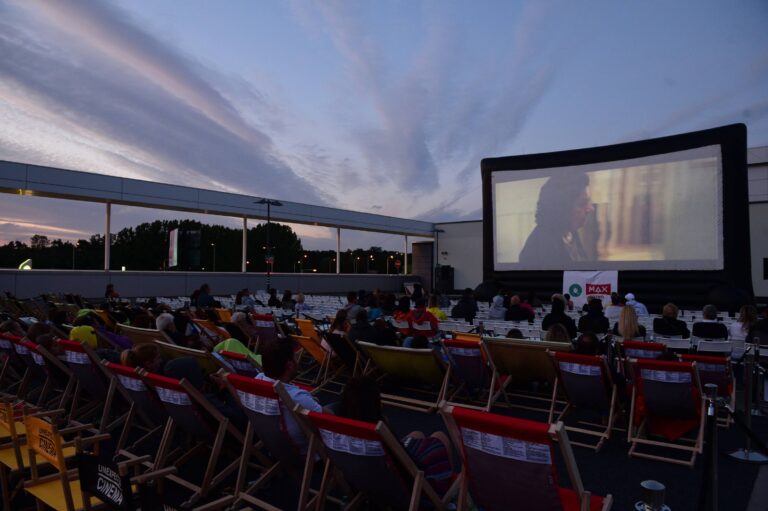 Vyražte do letního kina