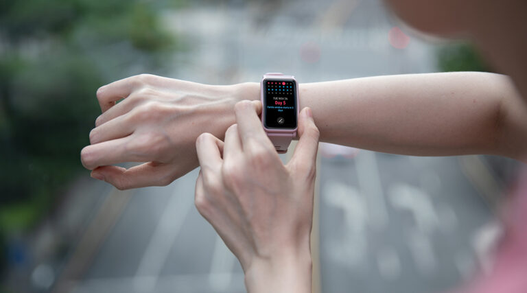 Sportujte bezpečně s novými fitness hodinkami HONOR Watch ES